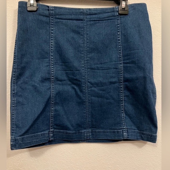 Bundle Free People Denim Skirt & Talbots collection, fluter hem skirt - Picture 10 of 13